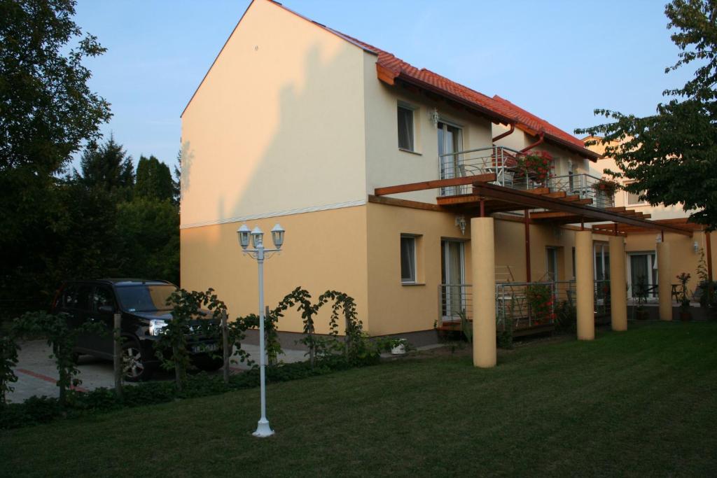 Luca Apartments Залакарош Екстер'єр фото